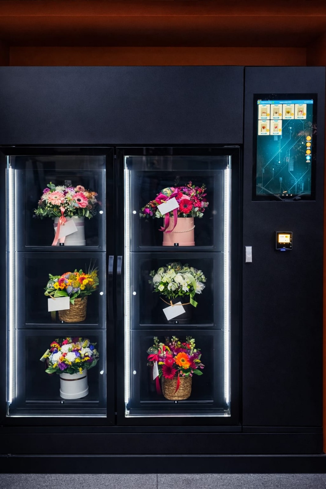 How Can Florists Sell Flowers Outside 24/7 in Cyprus