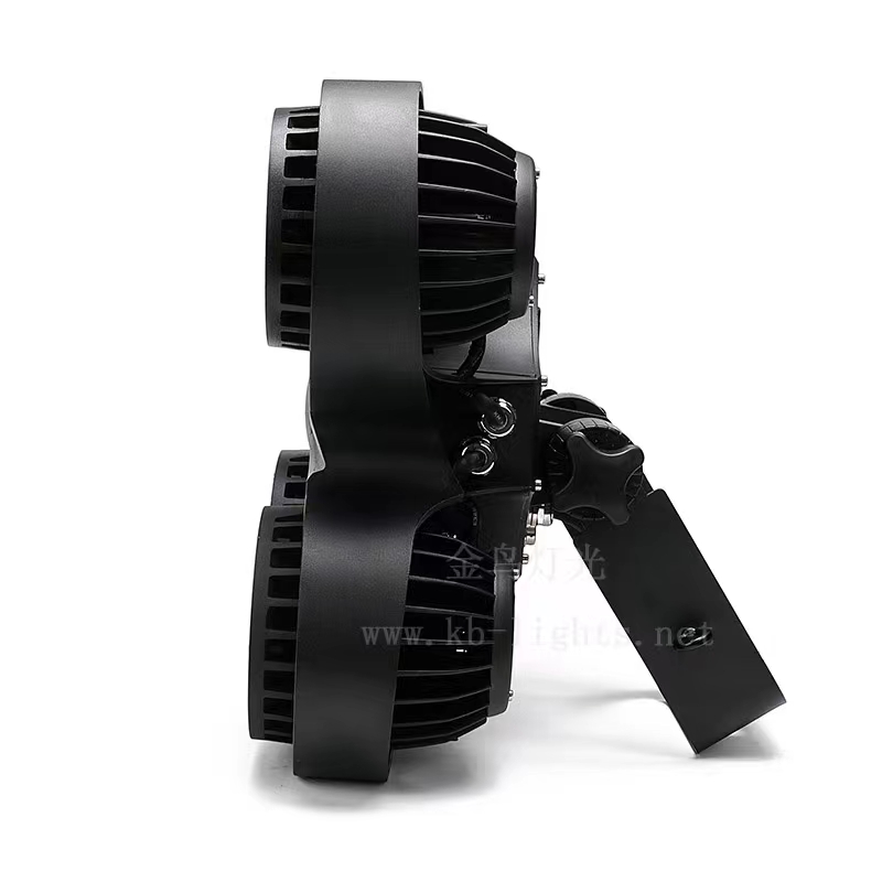 ip-blinder-400-outdoor-rain-test