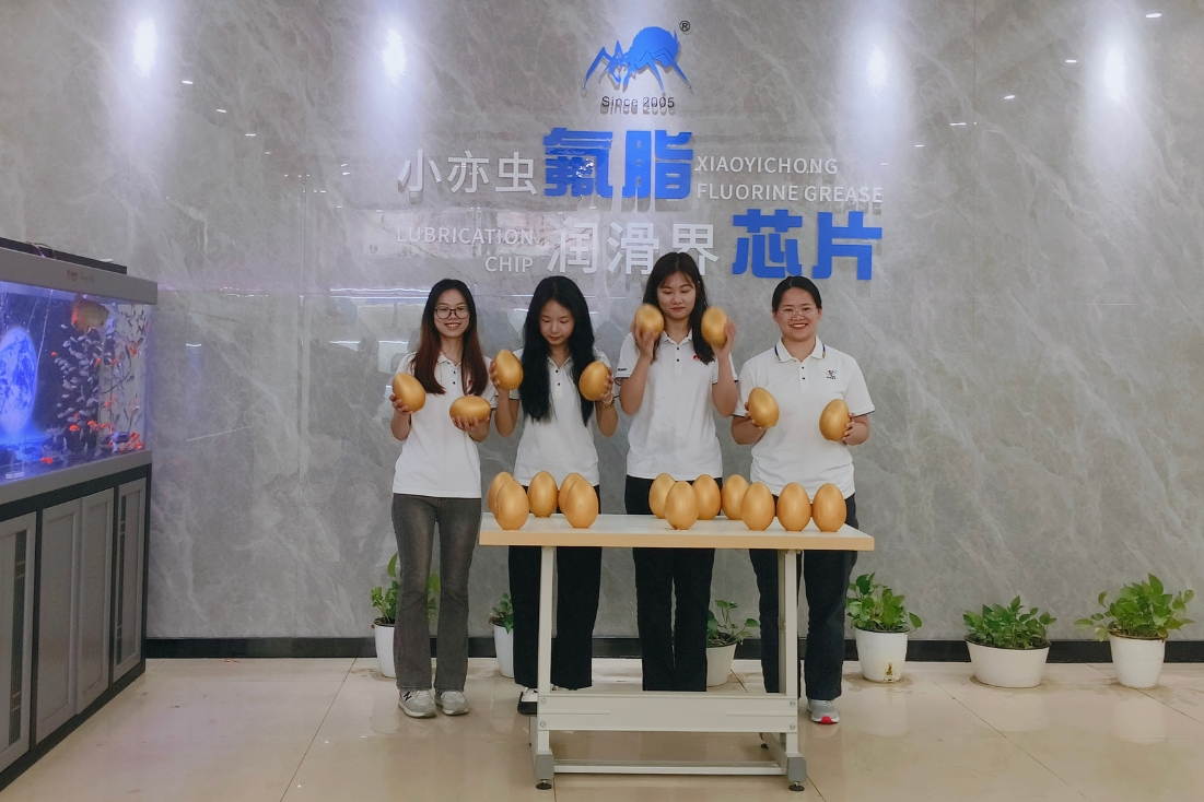 Beyond the Numbers: XiaoYiChong's 2025 April Review - Ensuring Quality Lubricants for You