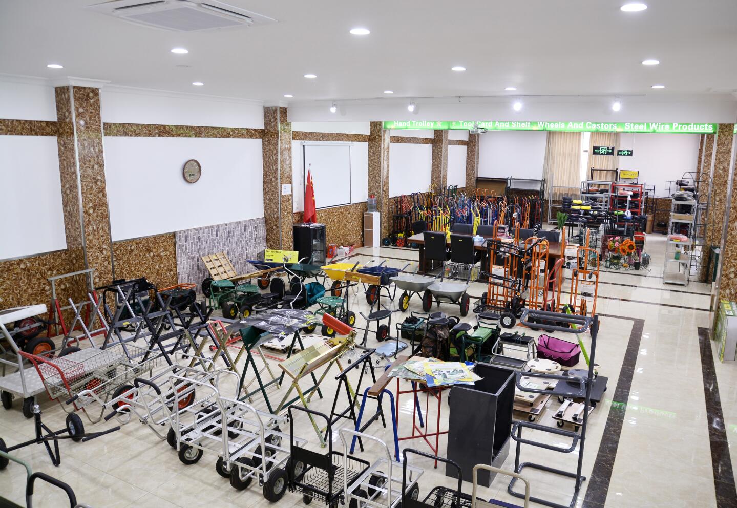 QINGDAO OUTREACH METAL PRODUCTS CO,,LTD