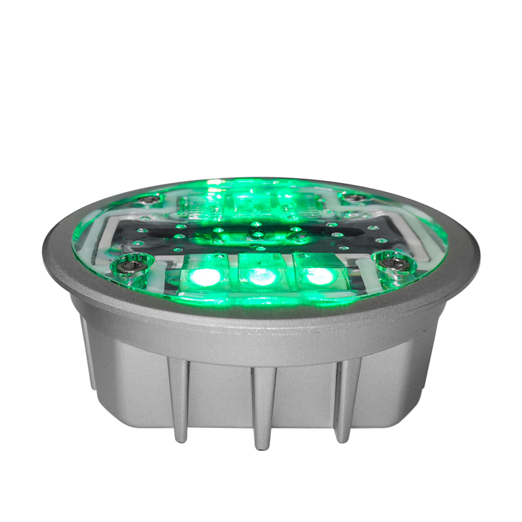 Solar underground pavement markers
