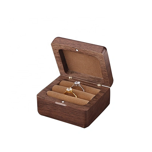 Square Magnetic Natural walnut wood jewelry studs ring storage box
