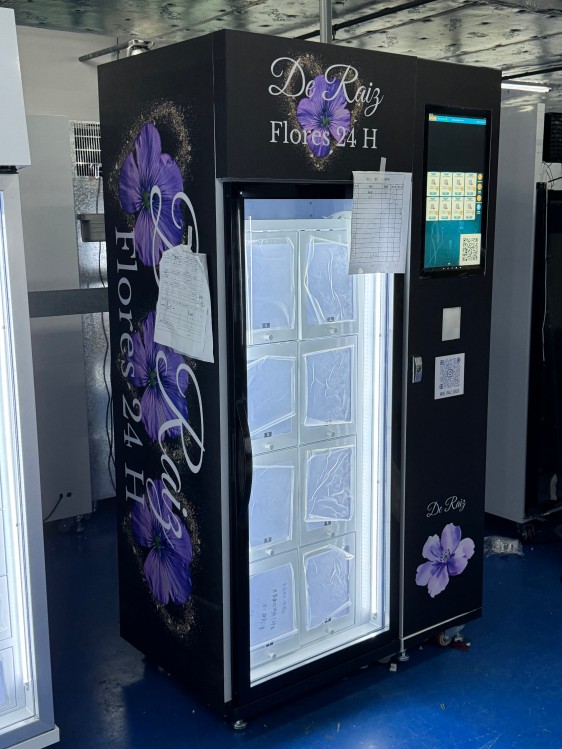 WEIMI Grab-and-Go Flower Vending Machine for Bouquet Retail