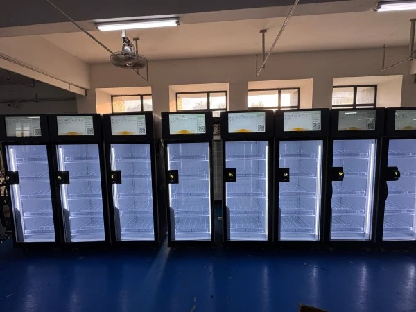 WEIMI AI Vending Machine 99.5% Accurate Recognition