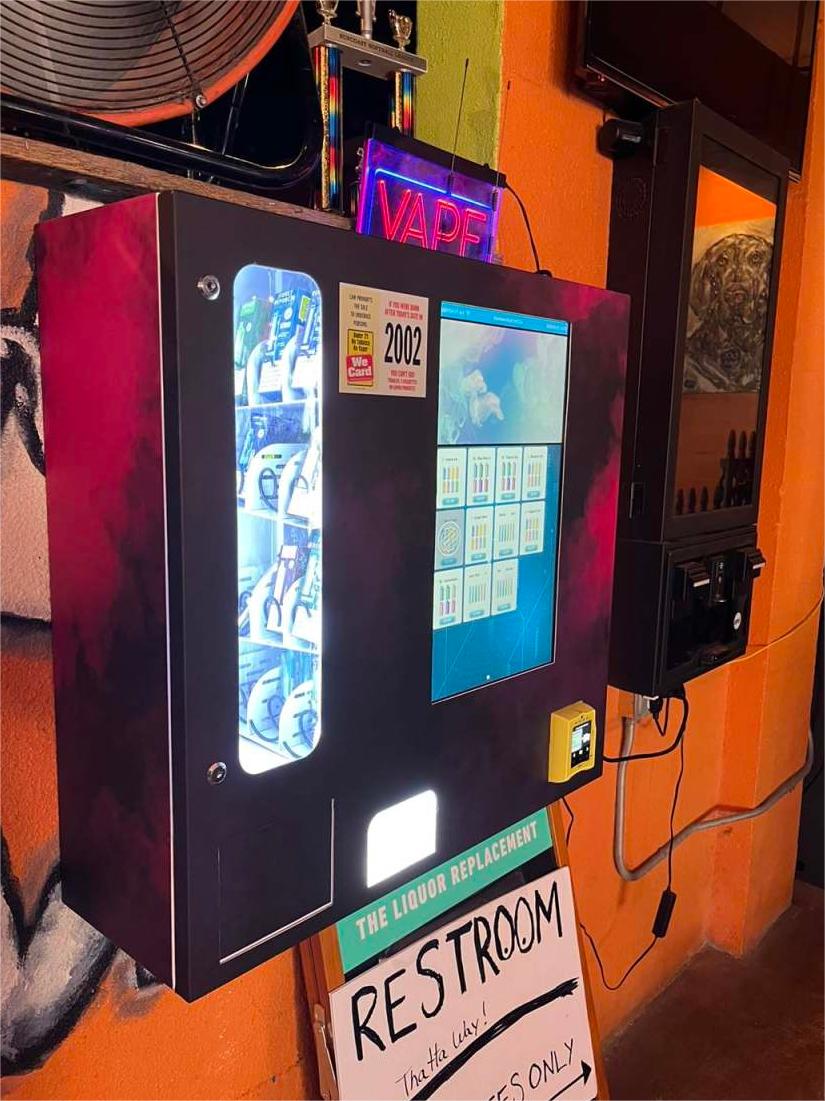 WEIMI mini Vape Vending Machine in the USA club