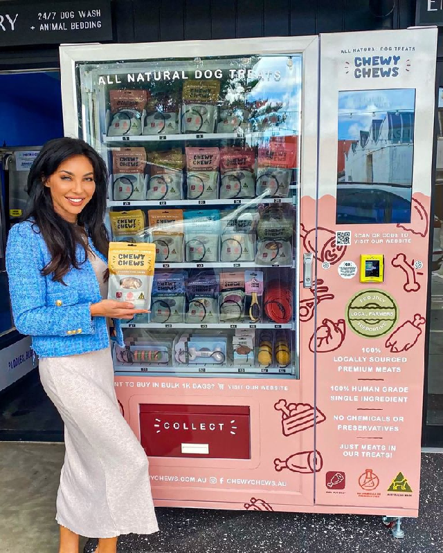 Smart Pet Vending Machine for Dog Food & Treats hardware design built for pet food