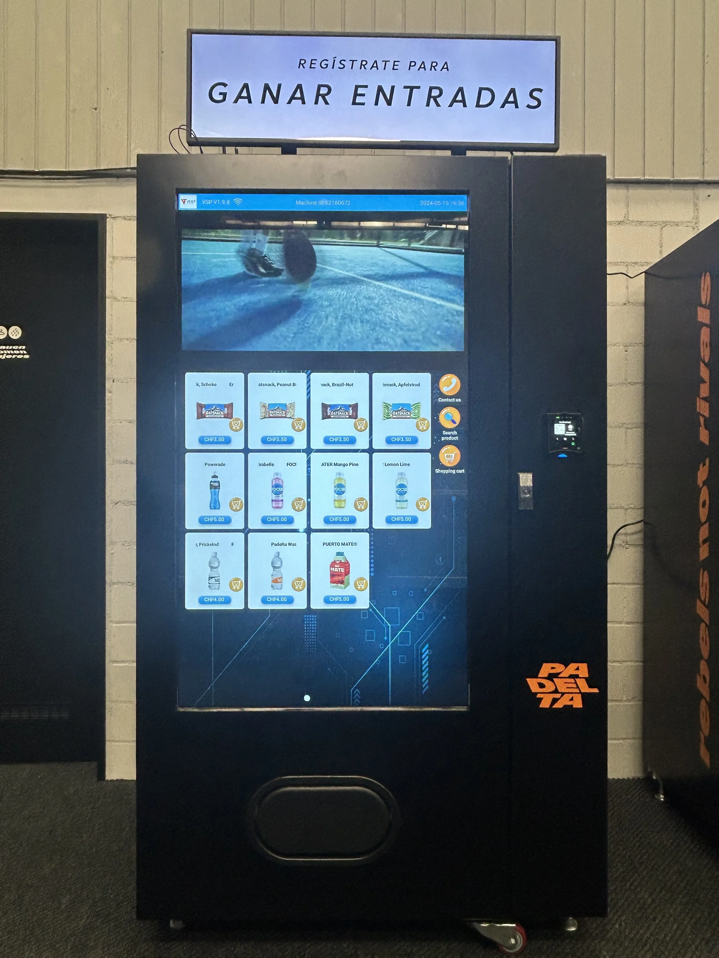 Branded Vending Machine for Bottle Drinks Snacks with Top Screen for Branding