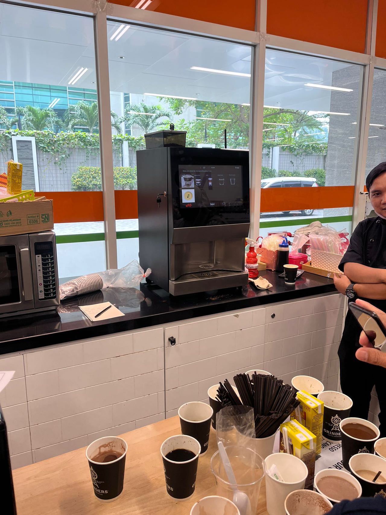 Coffee Vending Machine for office in Indonesia convenience store