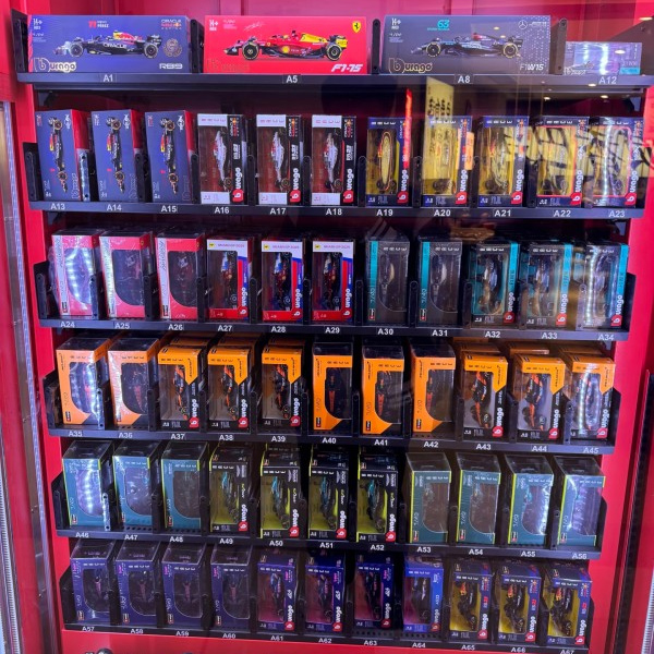 Weimi Bborage diecast vending machine. safe, gentle delivery- protect every valuable items
